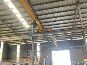 Thợ sửa cẩu trục Long Thành