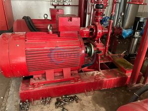 Thợ sửa máy bơm PCCC Dĩ An